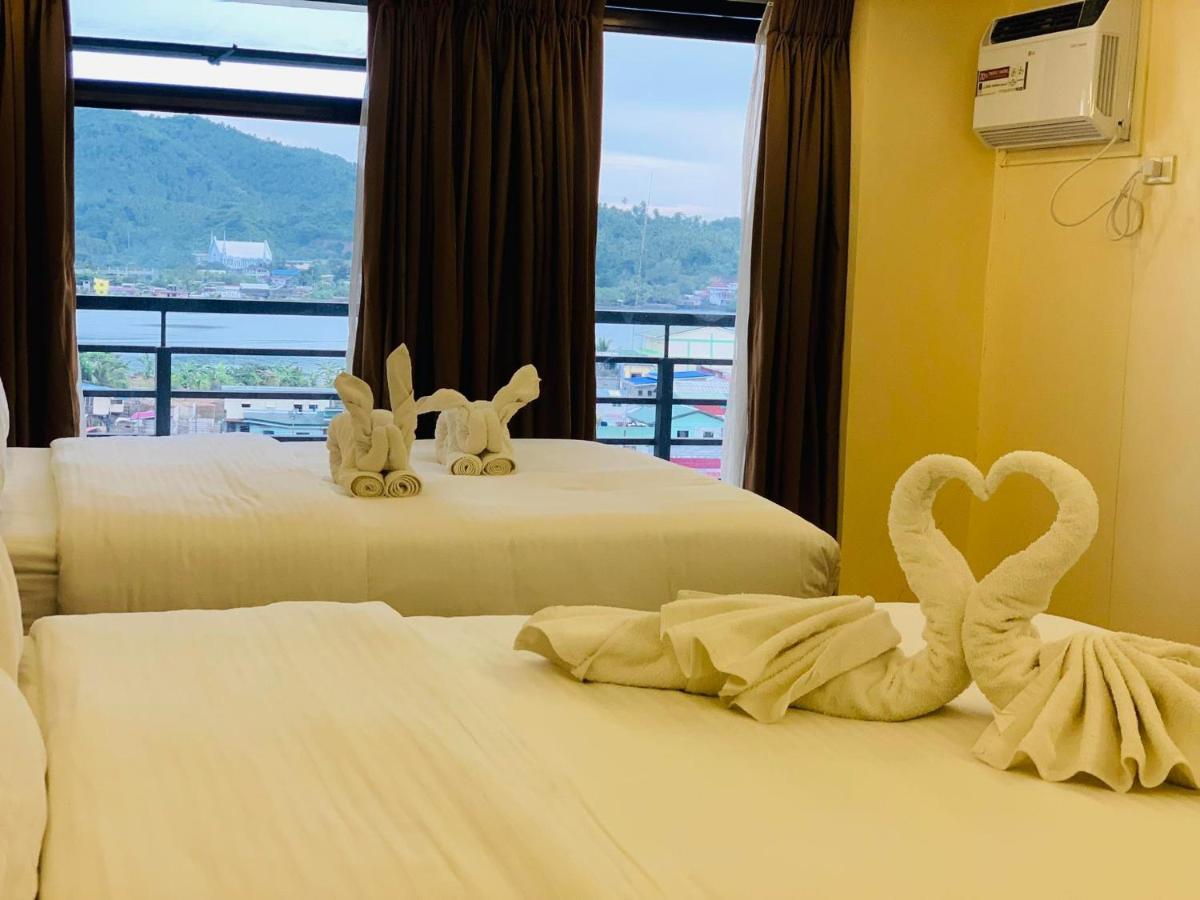 เทรชเชอร์ ไอส์แลนด์ โฮเต็ล วิธ มินิวอเตอร์ แอดเวนเจอร์ Hotel Masbate City ภายนอก รูปภาพ