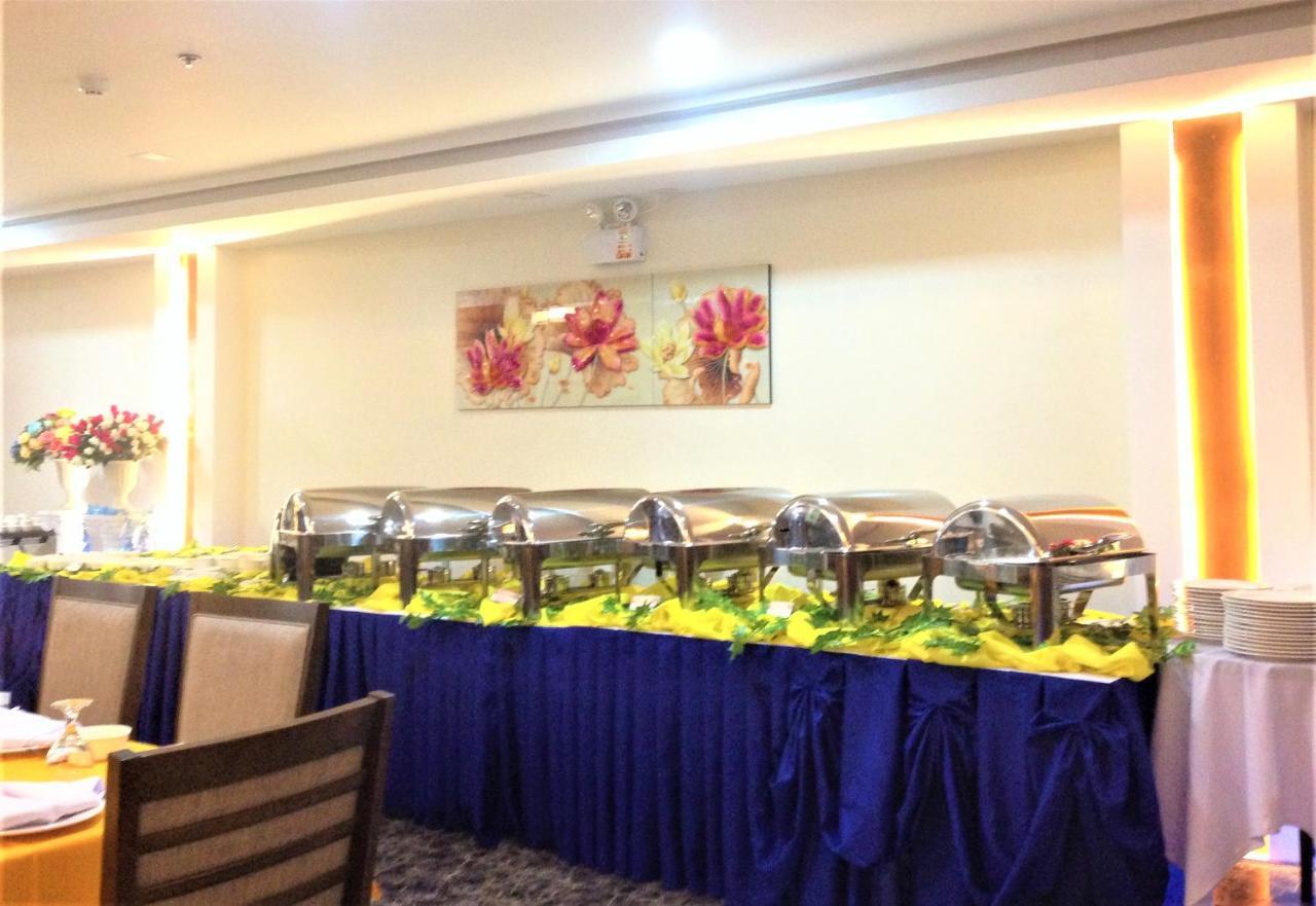 เทรชเชอร์ ไอส์แลนด์ โฮเต็ล วิธ มินิวอเตอร์ แอดเวนเจอร์ Hotel Masbate City ภายนอก รูปภาพ